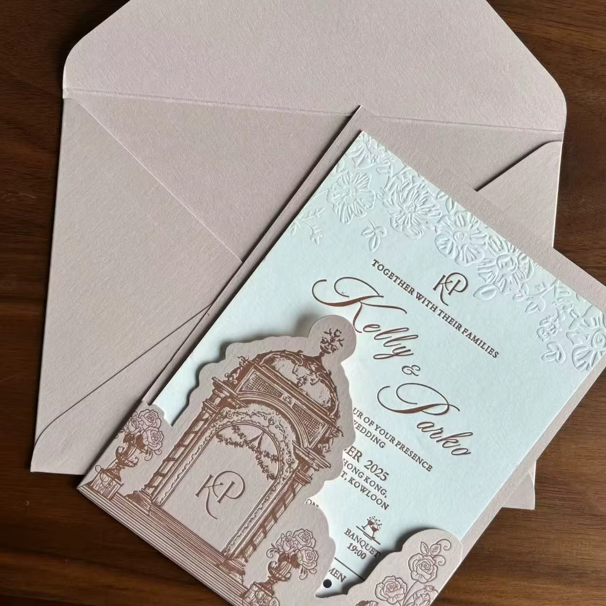 Luxury Embossed Wedding Invitations with Envelope, Custom Gold Foil Pocket Invite Cards for Bridal Shower, Elegant Personalized