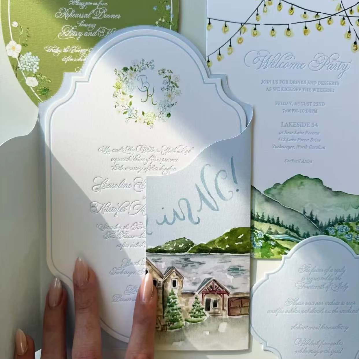 Luxury Blue Green Watercolor Mountain Lake Textured Cotton Paper Wedding Invitation Suite Die Cut Pocket Arched Custom Printing