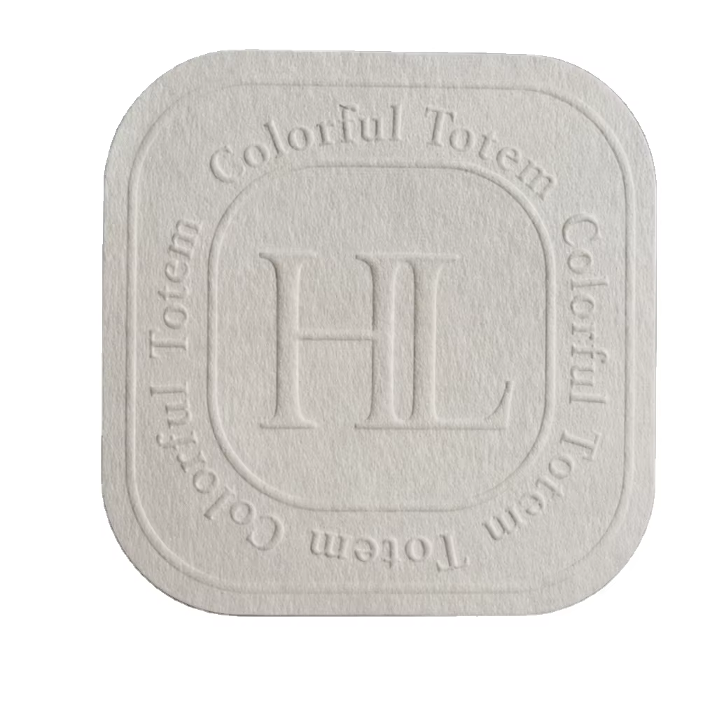 Customized Eco-Friendly Art Paper Labels for Perfume Shampoo & Candle Packaging Embossed/Debossed Logo for Advertising Promotion
