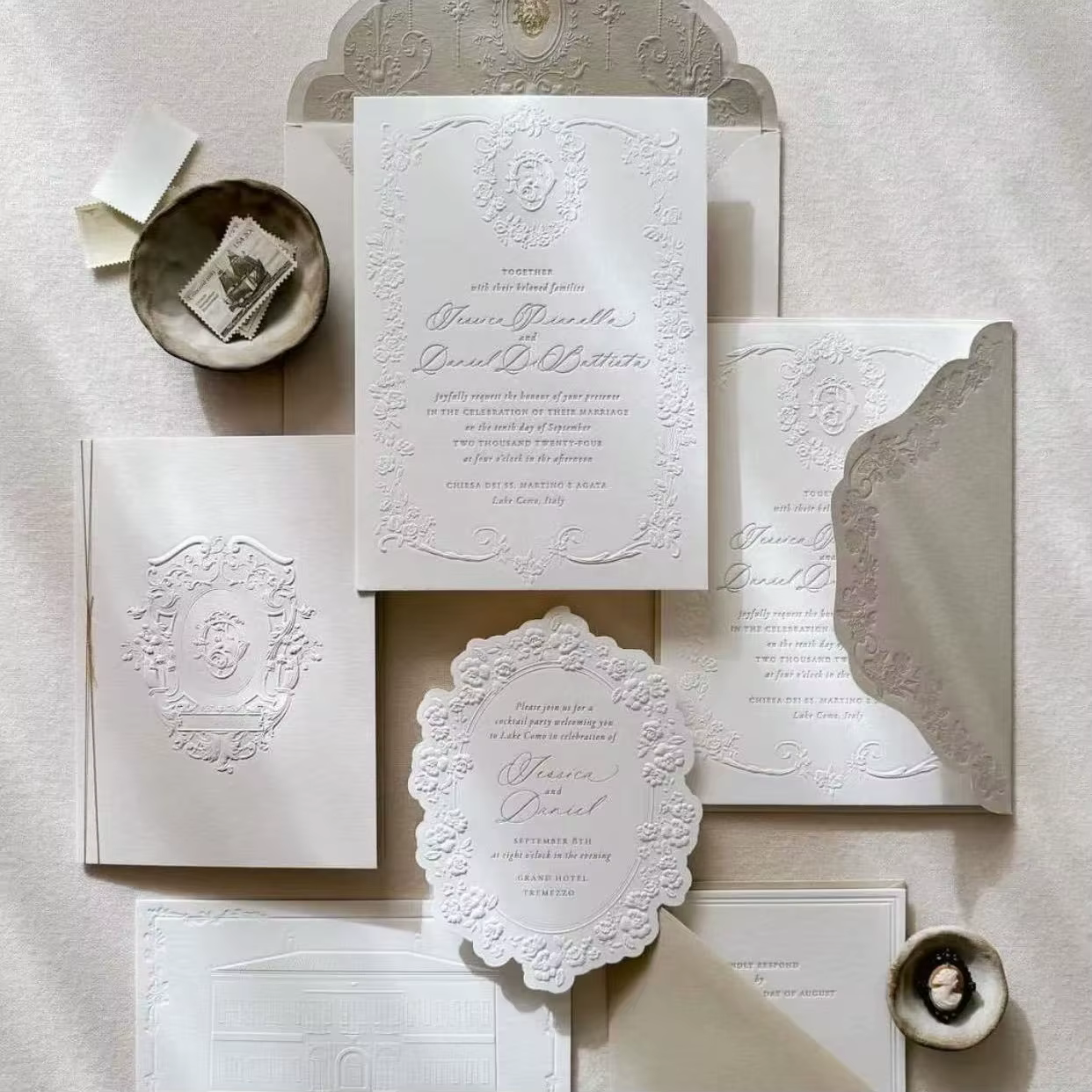 Luxury 3D Embossed 600gsm Cotton Offset Digital Printing Wedding Invitation Greeting Cards Baroque Sculptured Relief for Planner